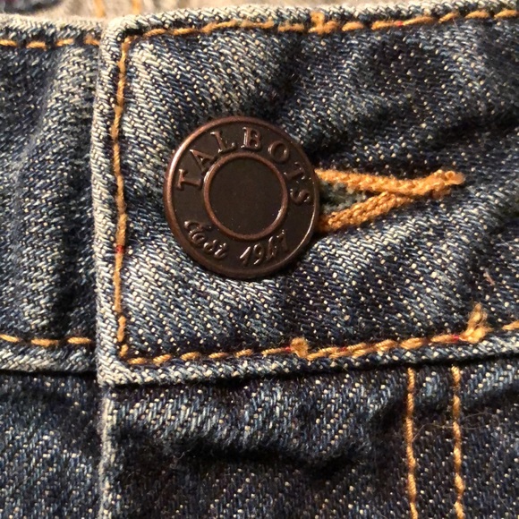 TALBOTS size 16W Boyfriend Jeans
Flat front classic blue 100% cotton $99 LikeNEW - Picture 13 of 13